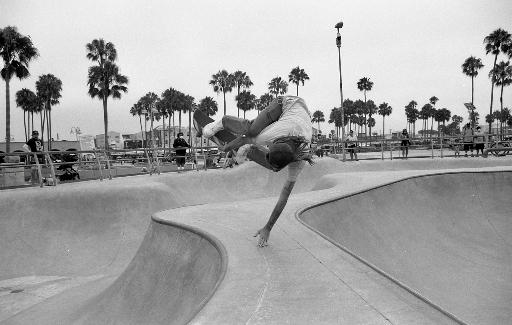 Josh Bagel Klassman — Venice Skatepark film photography